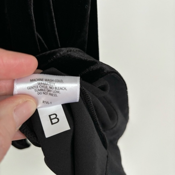 Eileen Fisher Black Velvet Tank Top Size S - Picture 5 of 6